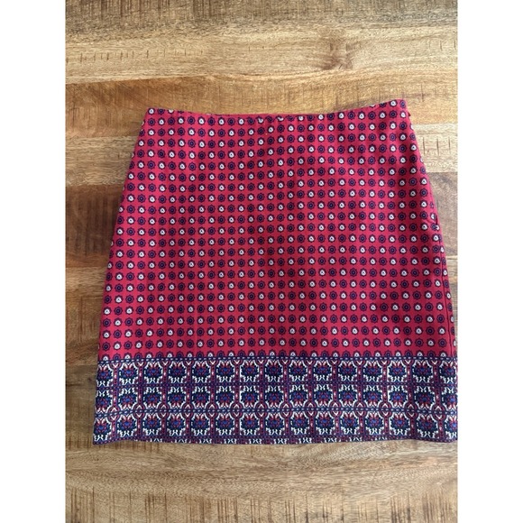 Talbots Dresses & Skirts - Talbots Women's Skirt Size 6 Red Geometric Print Cotton Stretch Mini Lined